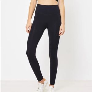 Loft Ponte black leggings (M)